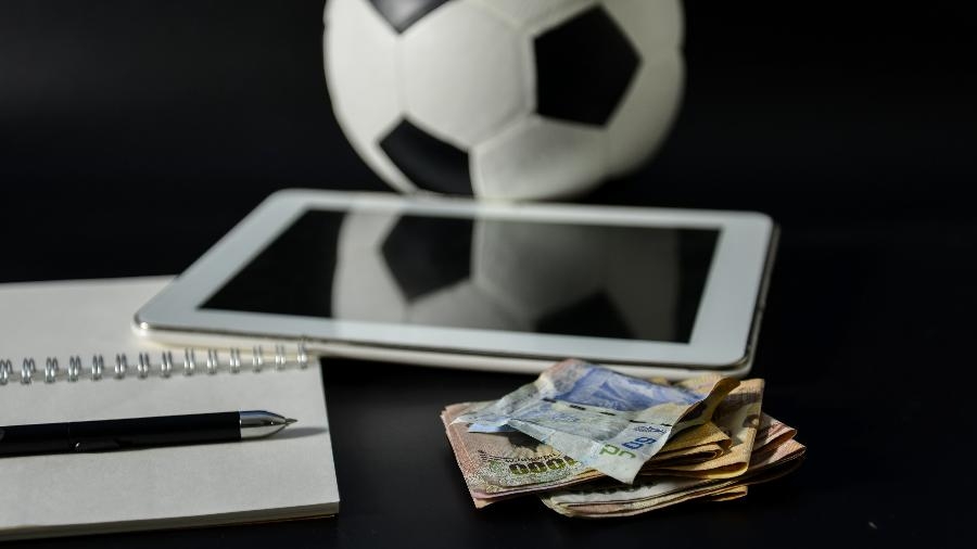 Apostas em futebol, Estratégias vencedoras, Análise estatística, Gestão de banca, Apostas ao vivo